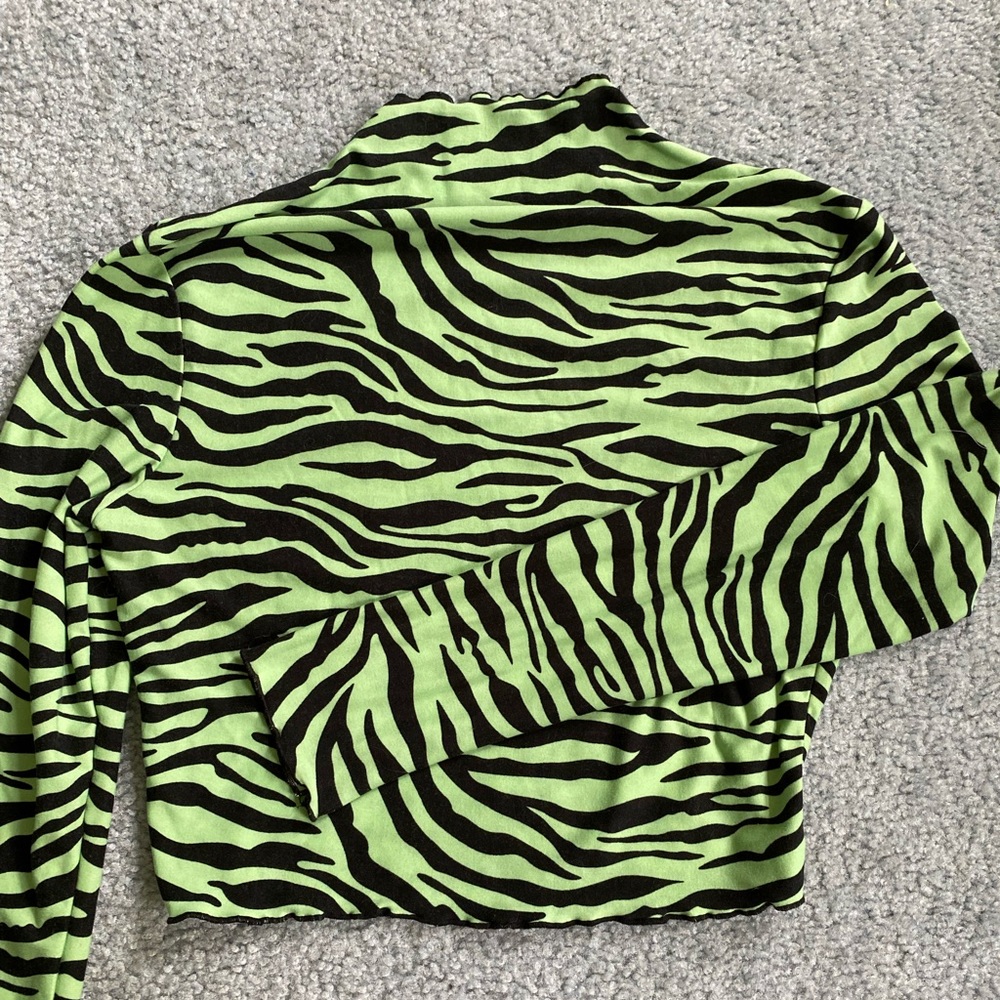 green zebra print long sleeve